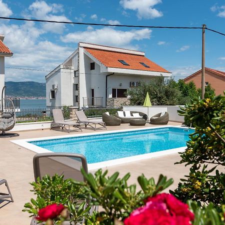 Apartments Brico - Heated Pool Trogir Exterior photo